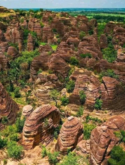 Les dômes de Fabédougou : merveilles géologiques du Burkina Faso
