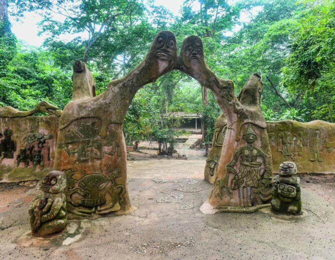 La forêt sacrée d’Osun-Osogbo : le sanctuaire vivant de la déesse yoruba Osun